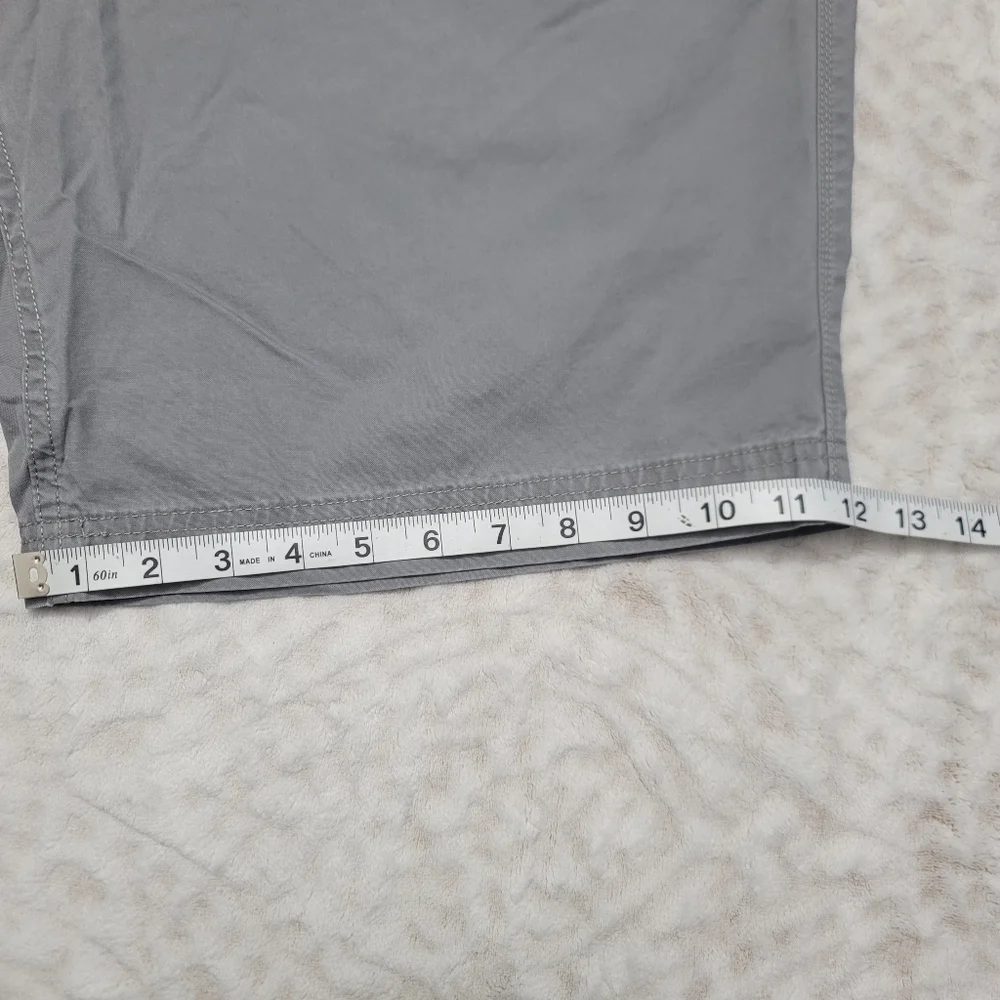 Dockers Flat Front Shorts Straight Fit Men's‎ Size 40 Gray NWT